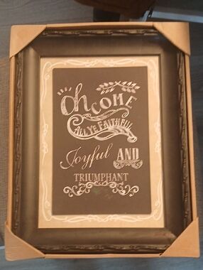 Black Framed 13 X 17 Christmas Wall Hanging